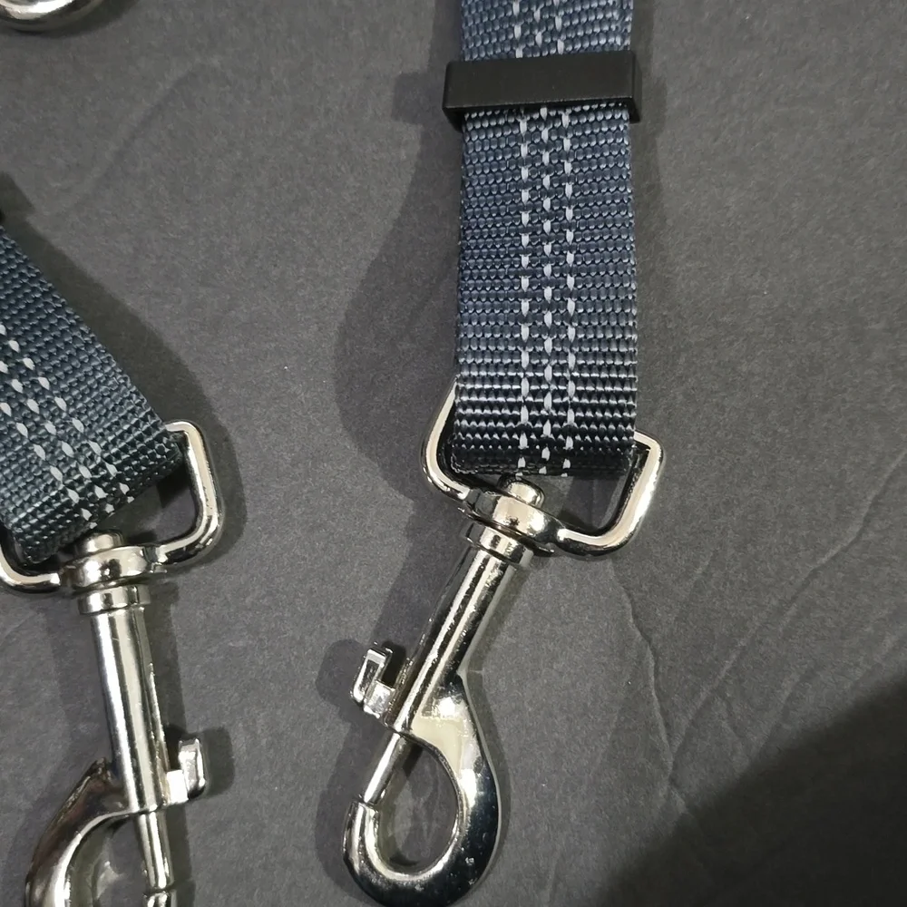 MightyPaw Gray Dog Walking Strap for Walking 2 Dogs At The Same Time